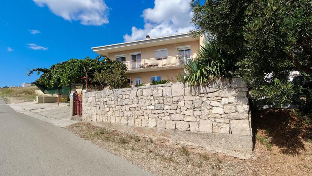 Apartman Dolores Kuciste Zewnętrze zdjęcie